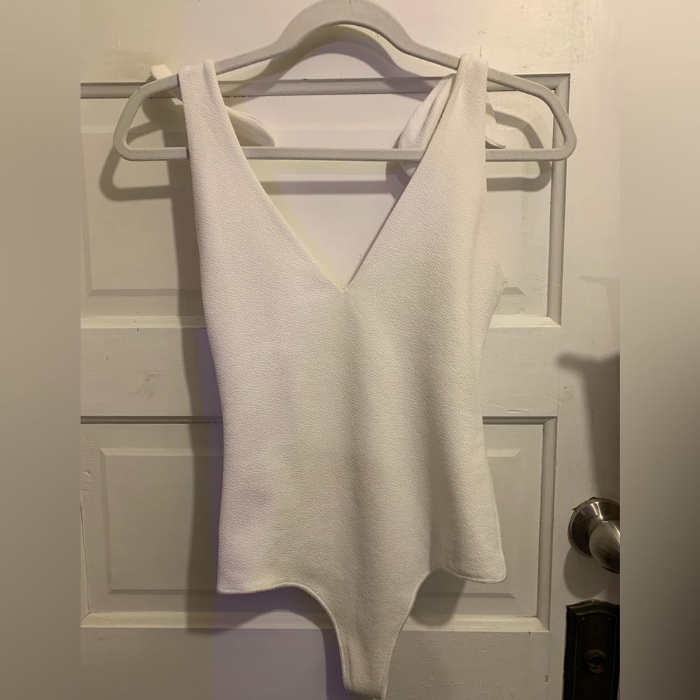 Show Me Your MuMu White bodysuit